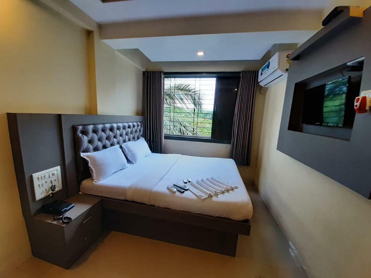 Hotel Royal Comfort Bombay Extérieur photo